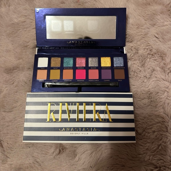Anastasia Beverly Hills Other - Brand new Anastasia Beverly Hills Riviera pallete